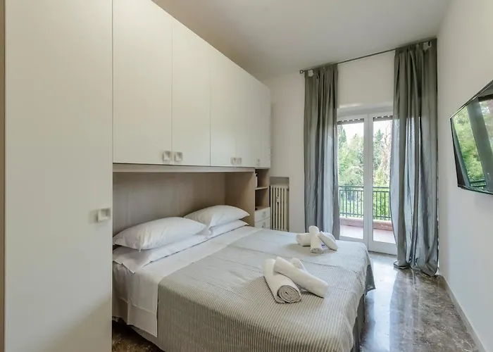 Residenza Eres Eur דירה *